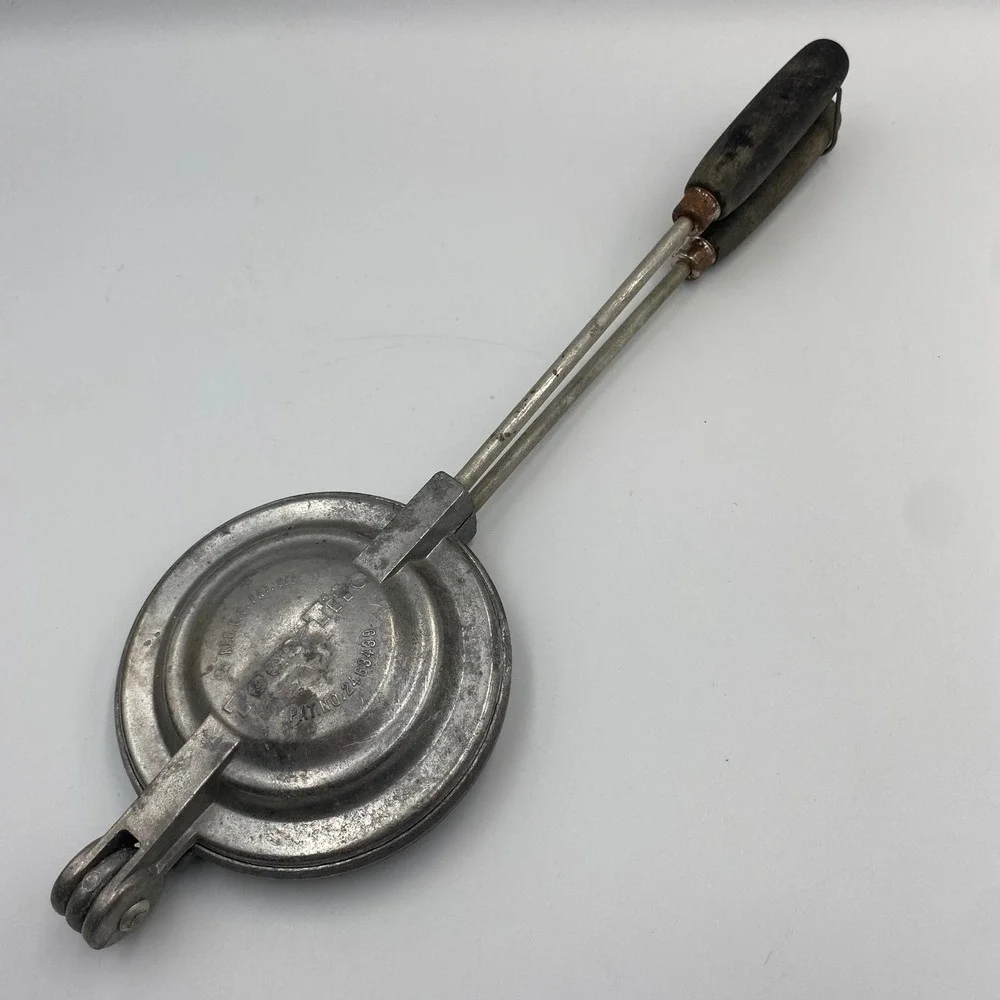 Vintage Toas-Tite Aluminum‎ Pie Iron Sandwich Maker Campfire Tool Pat 2463439